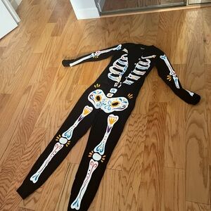 Old navy Dia de muertos pj onesie